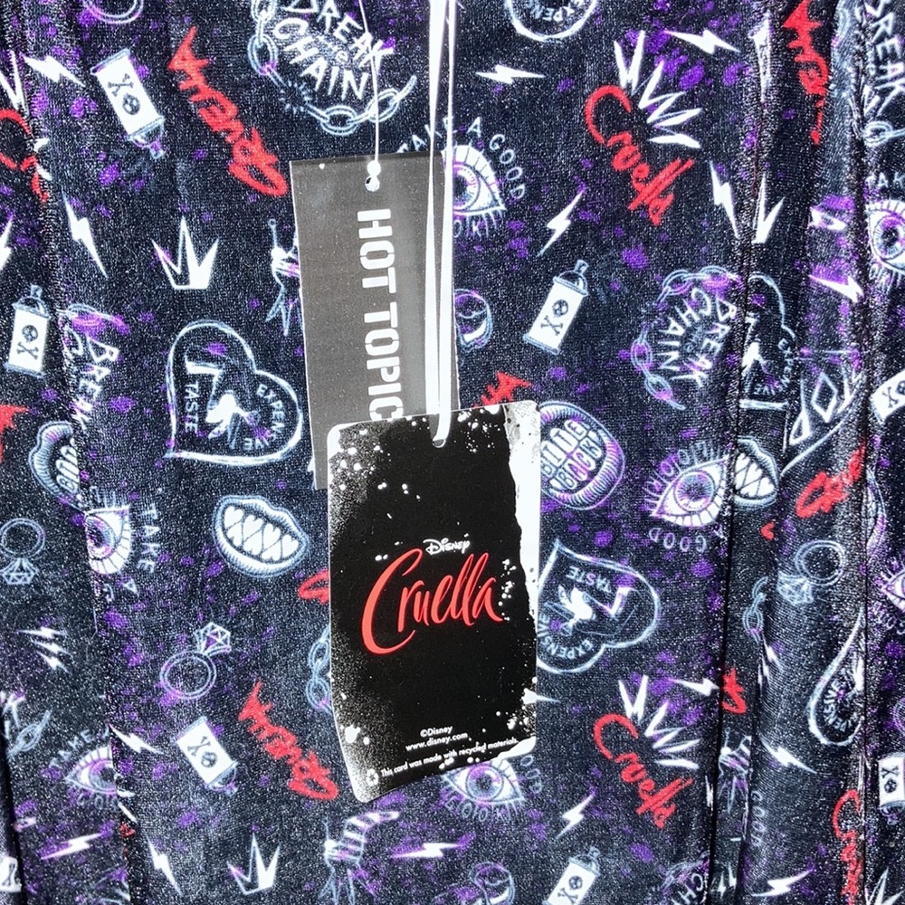 Disney Hot Topic Her Universe Cruella dress size 1 - Picture 5 of 6